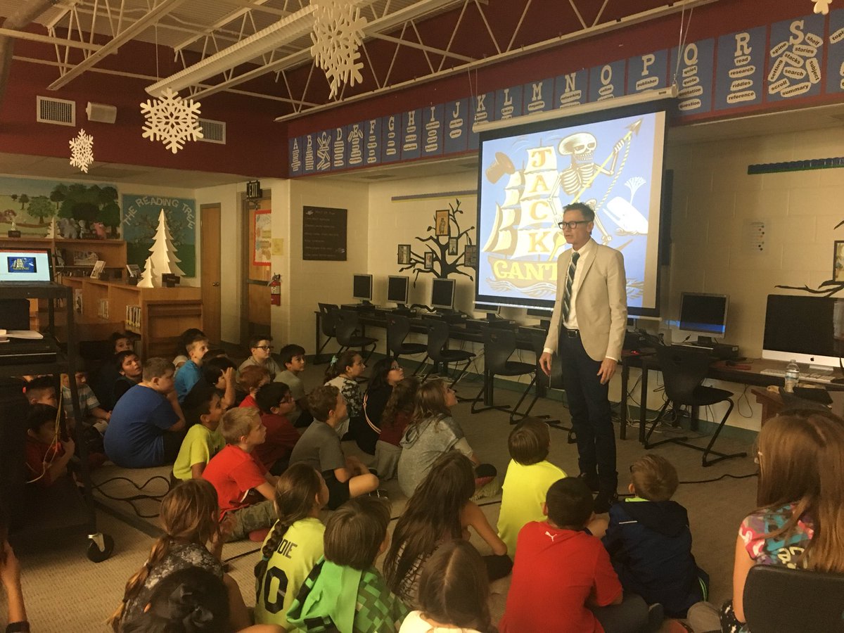 Abby_Dunivan's tweet photo. 4th Grade met Jack Gantos!  The 4th grade teachers have been so supportive!  What an awesome opportunity!!  @MrsRegonini @GFESWildcats #12daysohtwitter https://t.co/HAdkEcbVgQ