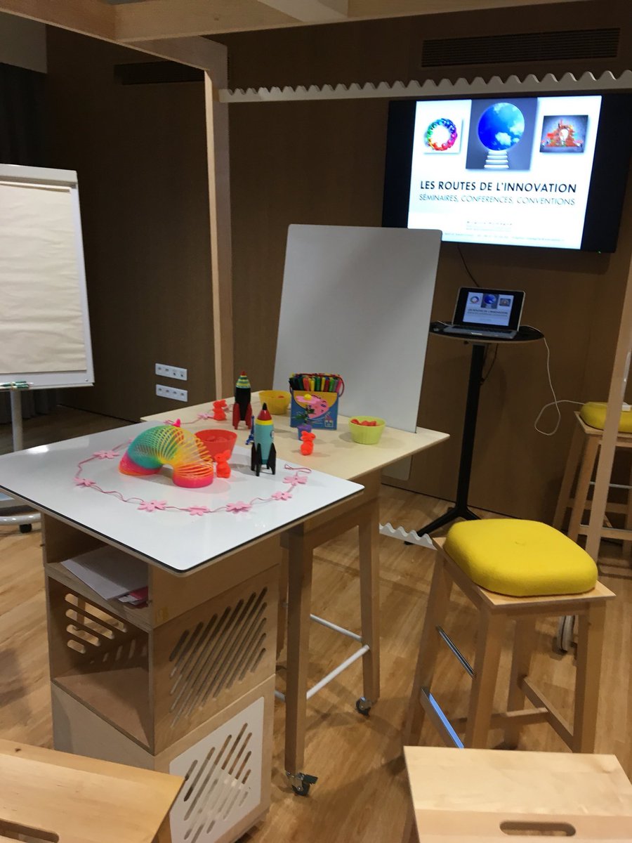 Merci <a href="/LokoInnovation/">loko</a> pour vos environnements de travail qui favorisent le #collaboratif et la #creativite ! 🌈#InnovationDay <a href="/SNCFReseau/">SNCF Réseau</a>