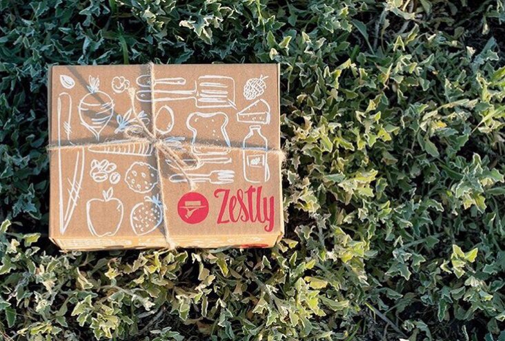 ZestlyBox's tweet photo. Are you a foodie? 🎁 #theloveoffood #eatme #boxes #gifts https://t.co/IjBmWIu5rk