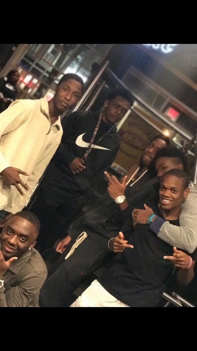 deirrep's tweet image. Living threw us now little bro 😪💯‼️ man the gang sick you was my mf nigga dog all you did was right aint beef with nobody 😤😤 this shit hurt man love you little bro FOREVER 💔😪‼️🤦🏾‍♂️