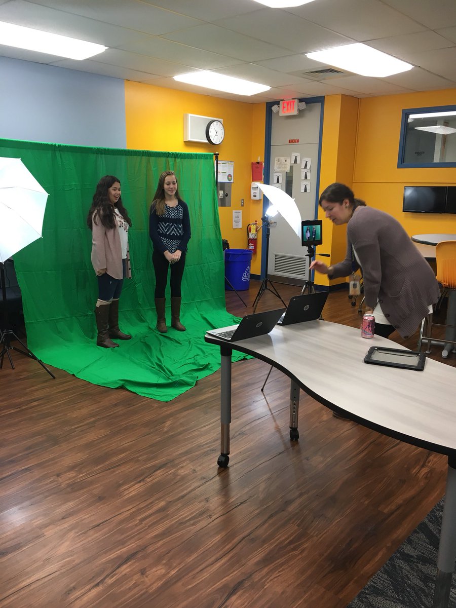 jenlarue2's tweet photo. So proud of my kids today! #wdsd7 https://t.co/9QQ3xZLRHZ
