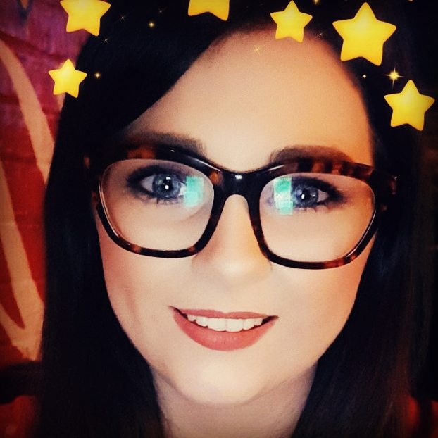 BullyMagic's tweet image. Omg guys......we are back.....Jess remembered our password. We have missed you all so so much!! Love Tallulah, Frank, Peggy and Jess