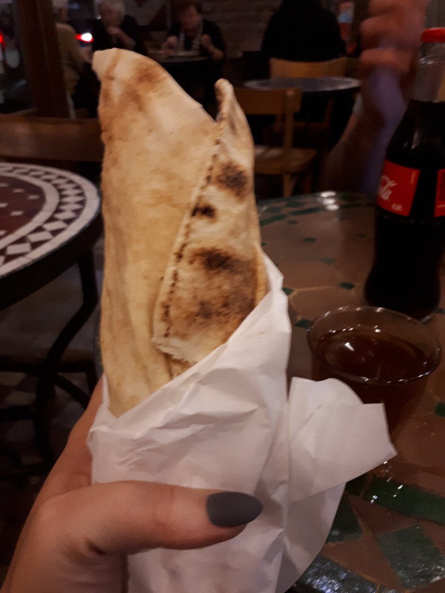 Turkish Tea and shawarmas for two! @DamienRing  #Cologne