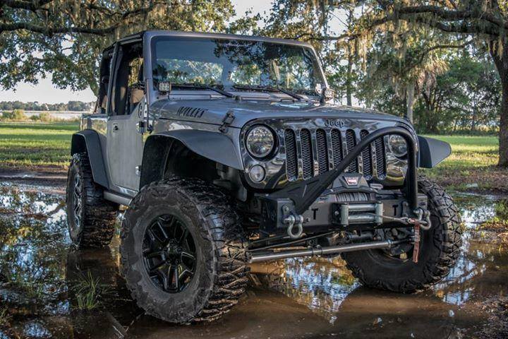 extremeterrain's tweet photo. Wrangler roll call 📢

Reply back with a picture of your Jeep for a chance to be featured!

📸: Jordan Q. https://t.co/JTFZf66zgw