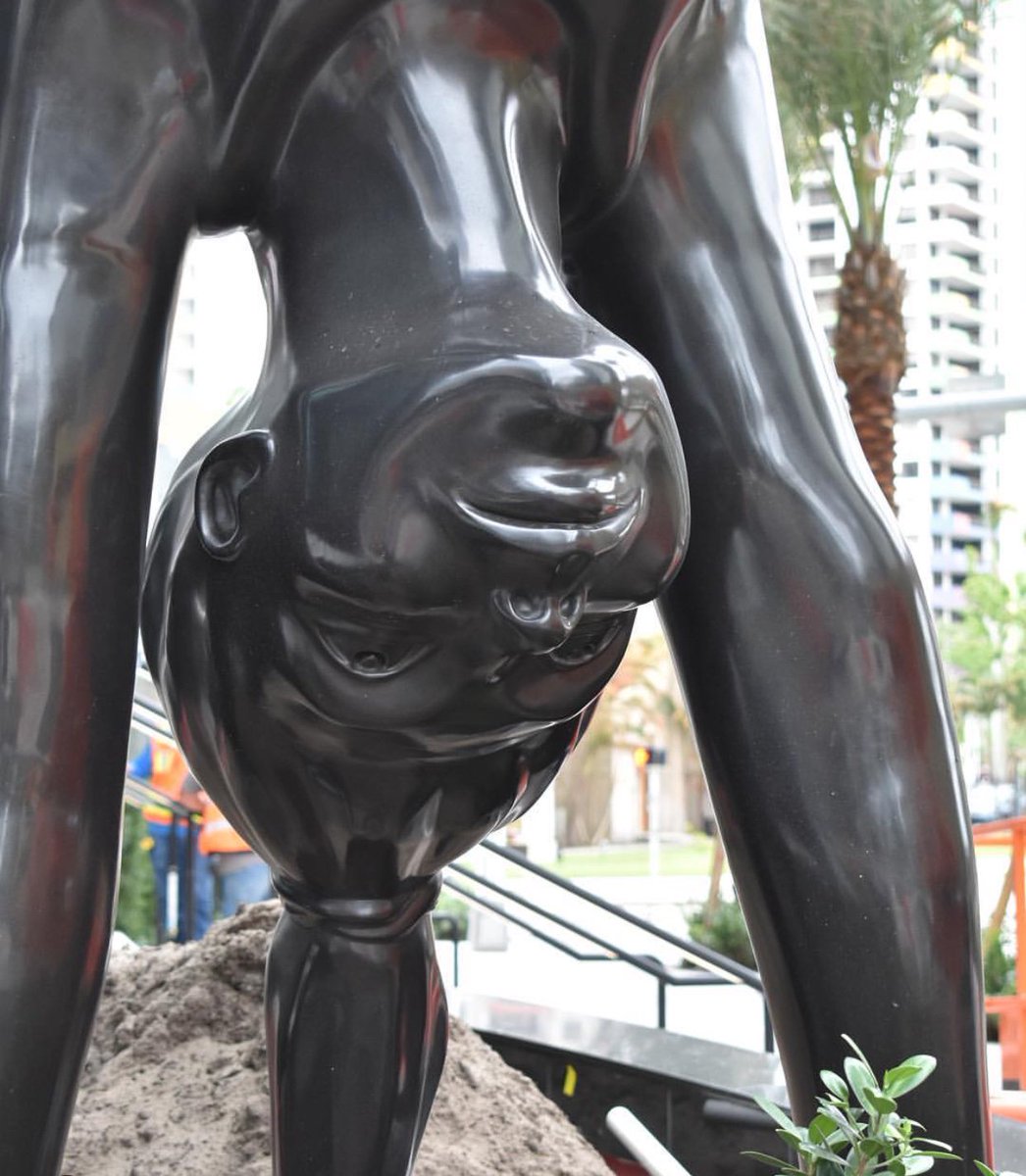 ISG_REALESTATE's tweet photo. The 15-foot-tall sculpture by Idan Zareski transforms @EchoBrickell's main entrance into an iconic focal point. #MiamiArtweek https://t.co/1q7qbR1BTq