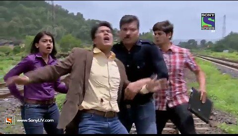 srishtimjain09's tweet photo. Team? No its a family! #Justice4CID @SonyTV @lovers_cid https://t.co/6v60GU2gOx
