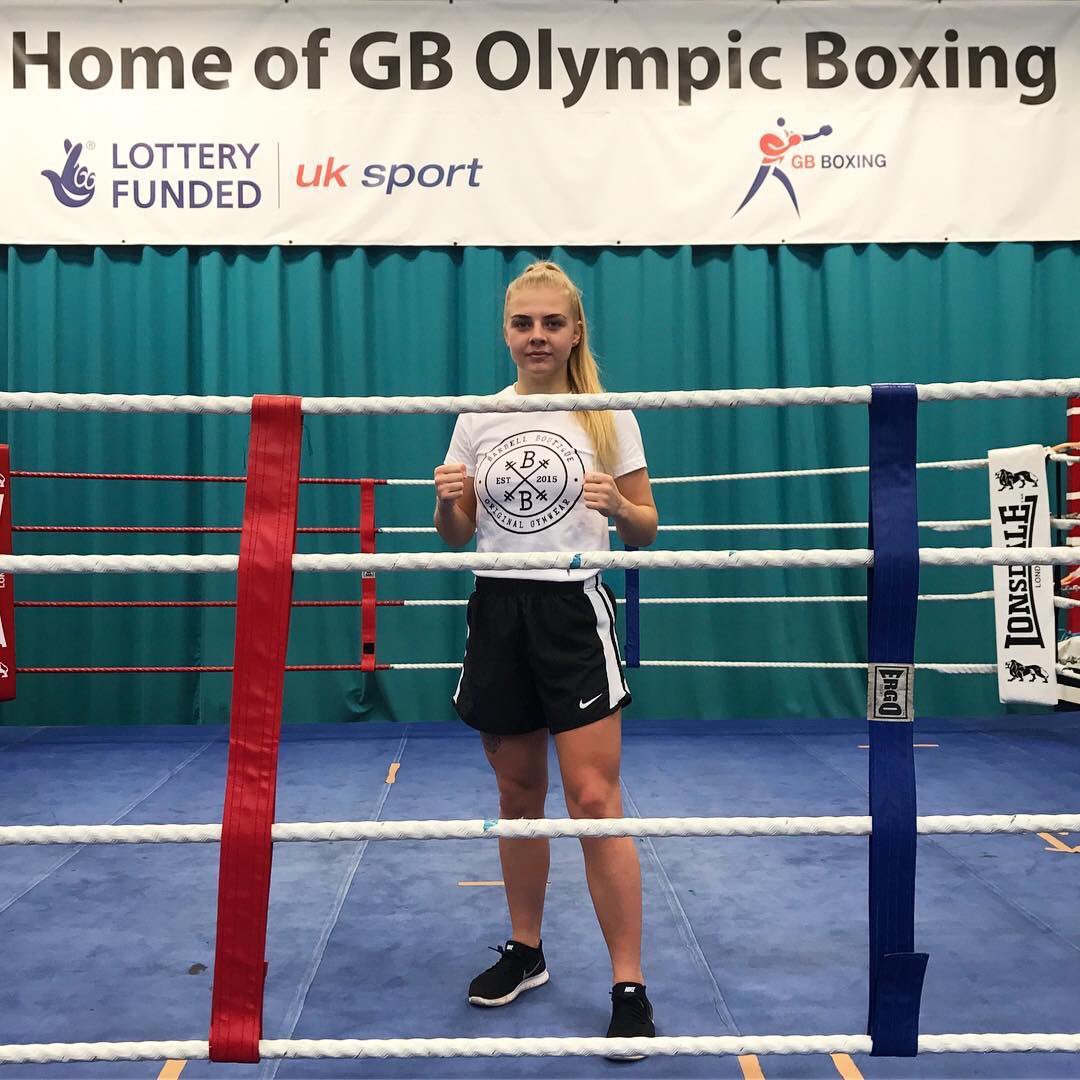 armyboxingteam's tweet photo. @armyboxingteam ‘s @Eboniejones98 next stage of Army training completed - the 2017 @ArmySportASCB rising star award winner back training at @gbboxing #Boxing #ABT #BattlePrep https://t.co/OB1pZkQx03