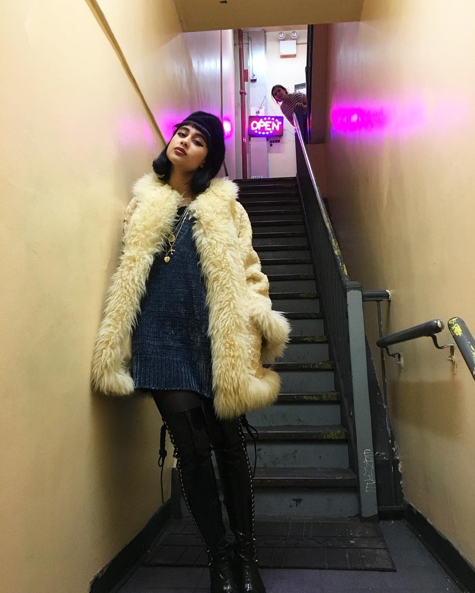 cruelyouthxo's tweet photo. Yellow submarine https://t.co/V0O0Uddaeo