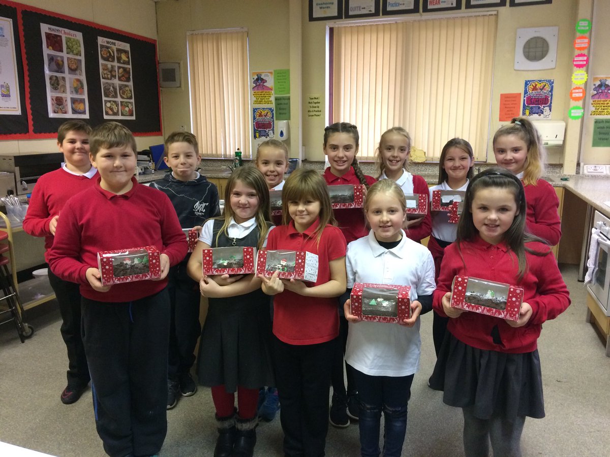 Lovely 😊 morning with Year 5 pupils from Perthcelyn primary - hope you enjoyed 🎄🎉🎄