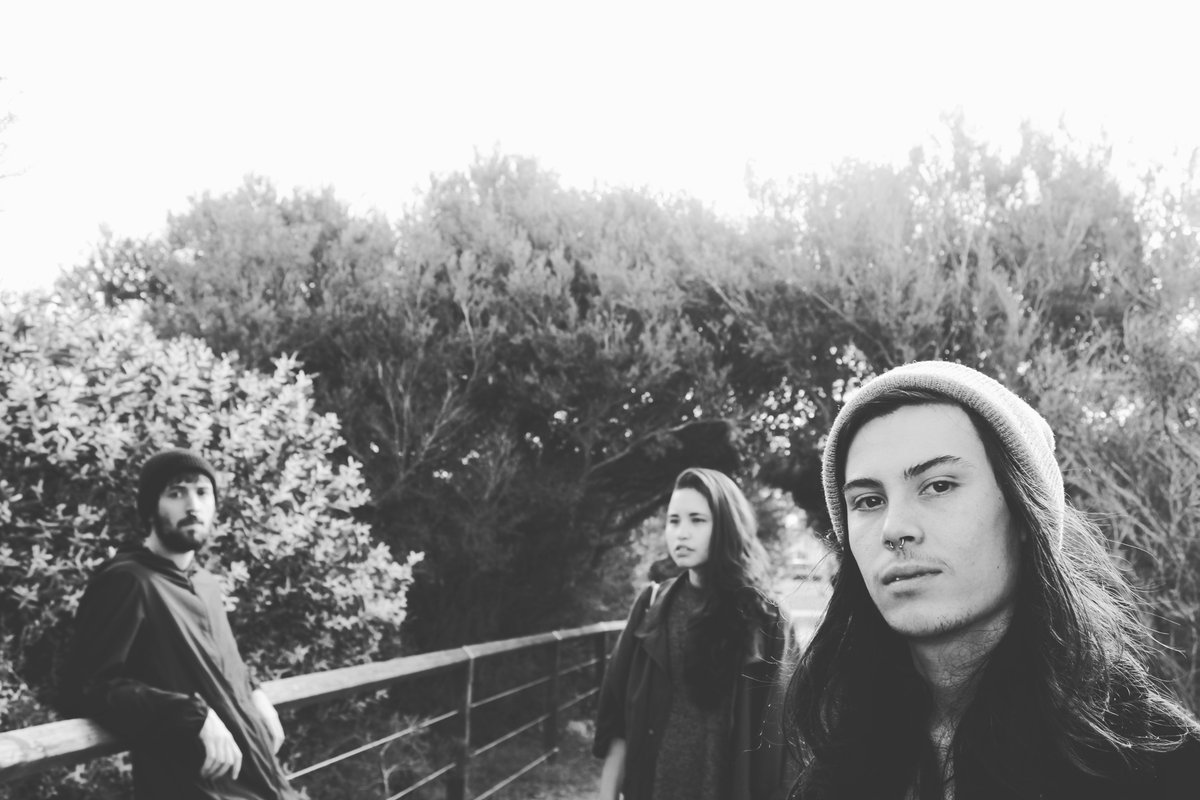 Australian trio <a href="/TwinCaverns/">Twin Caverns</a> are back with their new single titled ‘Crimes’

Listen to it here: bit.ly/2iVSLgb 

#TwinCaverns #Crimes #NewMusic #NowPlaying