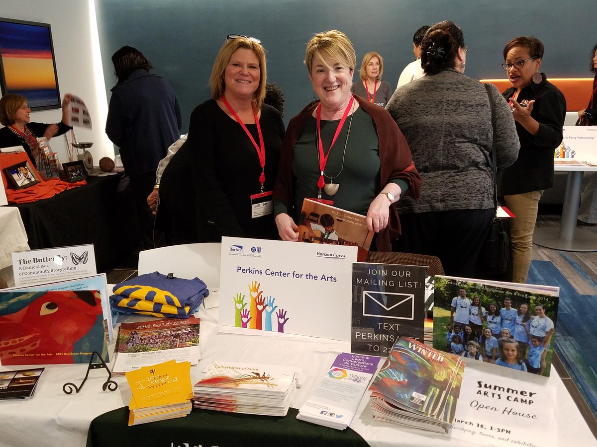 HZNFoundation's tweet photo. Proud to be a community partner of the Perkins Center for the Arts (@perkinscenter ) and support the Center’s annual free concert series and their efforts to eliminate financial barriers to the arts in South Jersey. #CommunityPartnersDay https://t.co/eeVKNUANBa