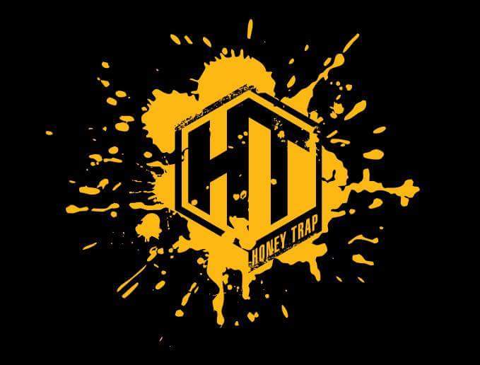 voluptuous panic tweet media