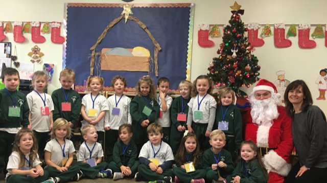 stpathunt's tweet photo. Santa made a surprise visit to both Pre-K classes today!  The children were so excited to see him!  Merry Christmas Santa!
#stpathunt https://t.co/yokBAFLmmv