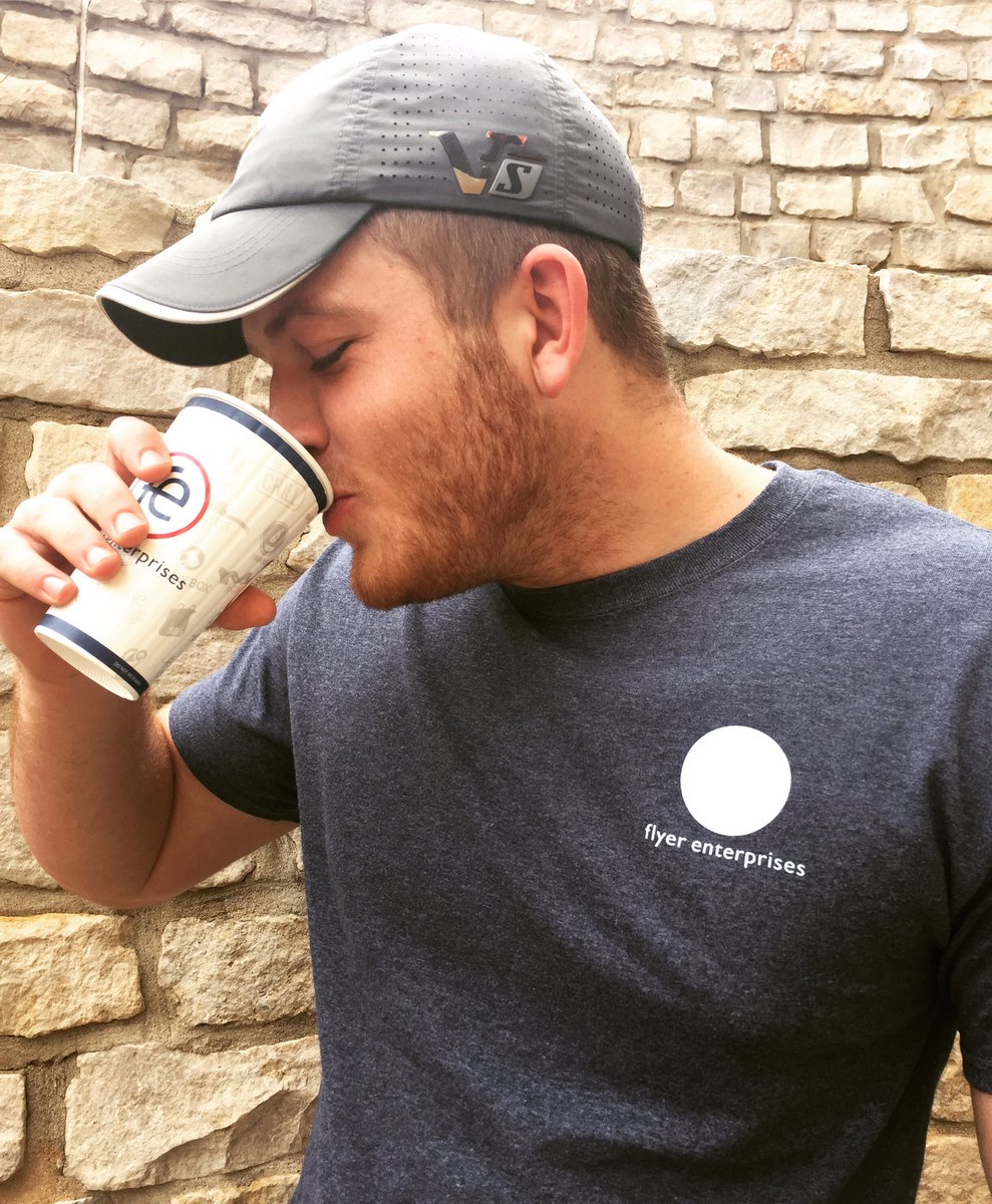 The_JuryBox's tweet photo. ☕️TJB COFFEE HOURS☕️ stop in from 1-3pm this week for a ~free~ small cup of coffee with any purchase &amp; refills for only 50 cents! https://t.co/PGNtMidpC4