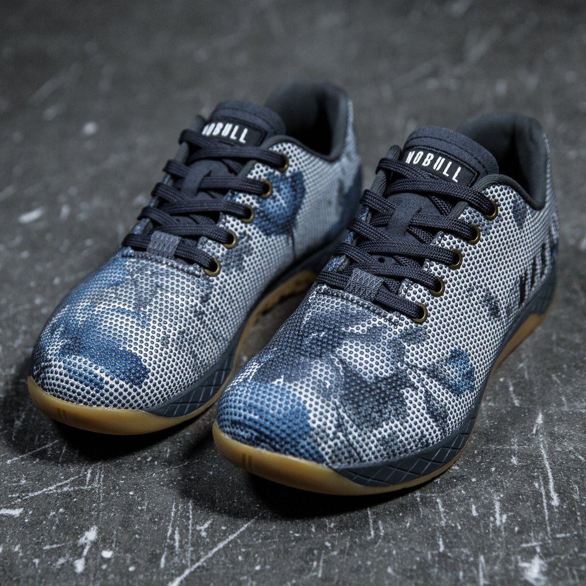 Dark Floral Nobull Floral Gum Nobull Dark Floral Gum Trainers