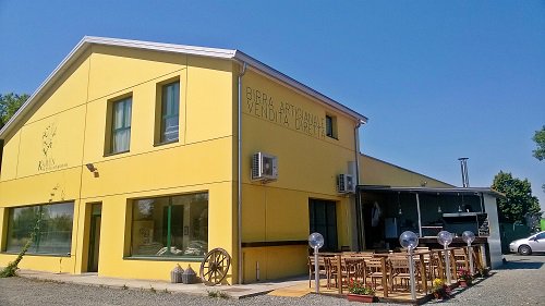 infobirra's tweet photo. Alla scoperta della #birra del #birrificio e #brewpub #Kamun! #infobirra https://t.co/OZYCdkTPKn https://t.co/yCiXstCmTV