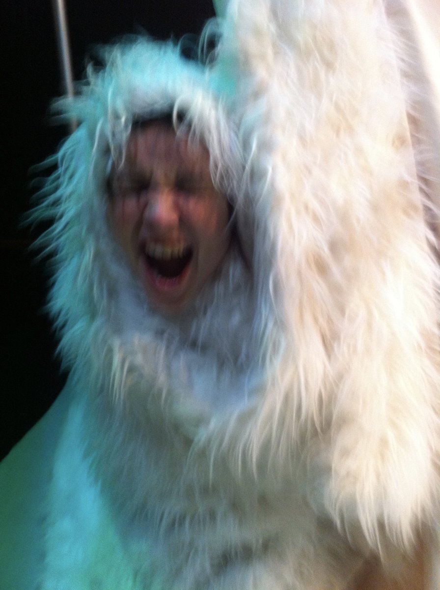 LicketyTweet's tweet photo. #Licketyleaping #dramaledplay #immersiveperformance significant moments - 'we thought the bear was scary but the bear was scared!' Glasgow #CPD teachers felt like children do - 'included', 'transported' 'I could be myself' @EducationScot @cisweb @PlayScotland #creativitymatters https://t.co/dYXJksnBoO
