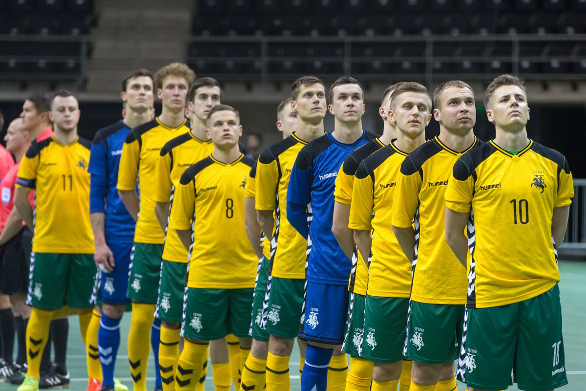 ltfutbolas's tweet photo. #Baltic #futsal CUP FT: @ltfutbolas - @futsal_ee 2:2 @UEFAFutsal https://t.co/Yf7imAFYZq