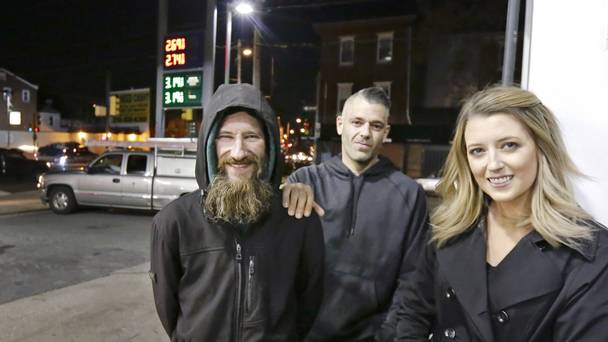 BelTel_World's tweet photo. Homeless man who spent last cash to help stuck driver buys house with donations https://t.co/aSM65jM72r https://t.co/SMCnmrATWt