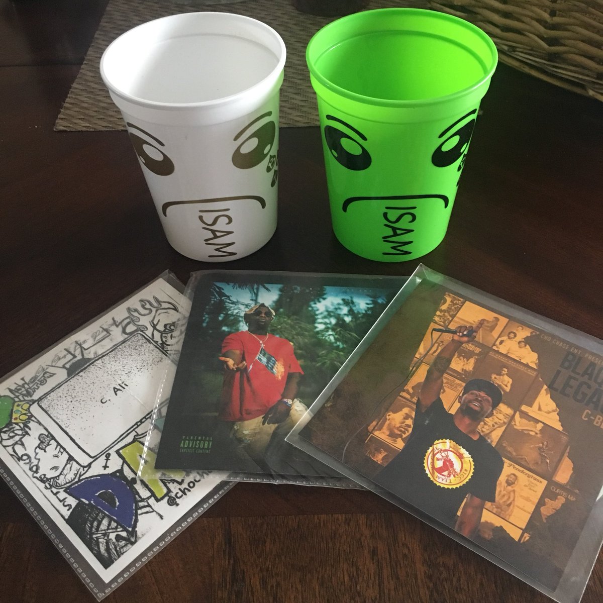 BGCantMiss's tweet photo. Personal #ChoCollection #ScrapLife #Scrapluh #Chochaseshit #DAMN #ODAOD #BLAQLEGACY AVAILABLE ON ALL MAJOR MEDIA PLATFORMS!!! https://t.co/C9GzqY39p9