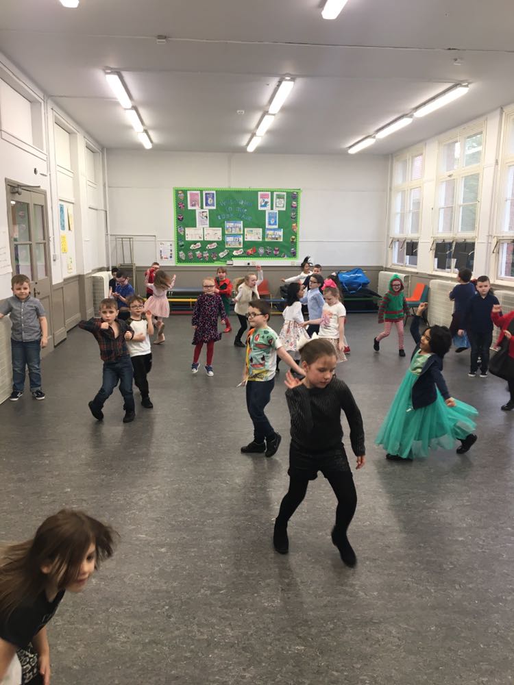 carntyne primary tweet media