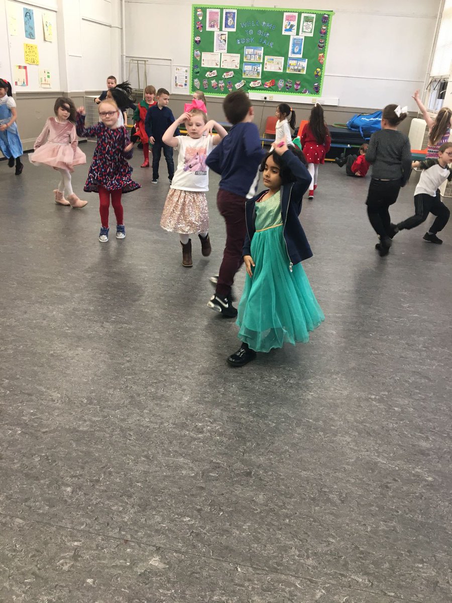 carntyne primary tweet media