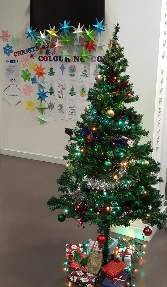 hackneylibs's tweet image. Clapton Colouring Craze Commences... 23 entries and counting. Come and colour, children! There&apos;s (small..) prizes to be won! #hackneykids #claptonlibrary Last entries 15th December.