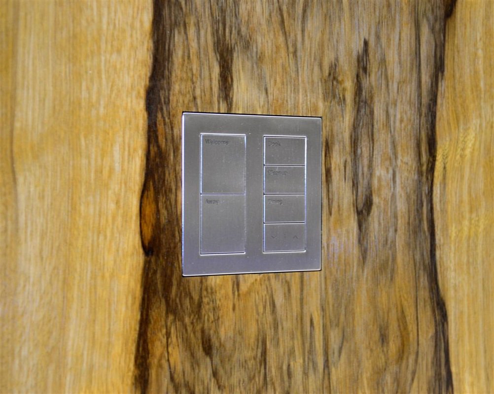 WallSmart_Ltd's tweet photo. #SolidSurface mounts always end up looking so #sleek. This one for @Lutron #Palladiom looks extra elegant thanks to the metal finish.
#Seamless #flush #flushwallmount
Check out our full #Lutron offering: https://t.co/eWbxjQGZ3P https://t.co/jFXh2vaUo6
