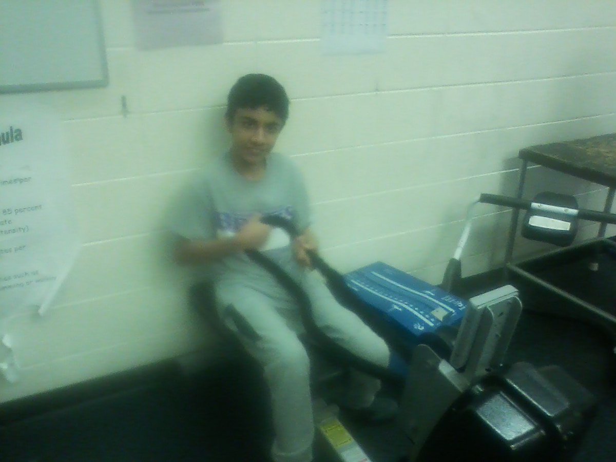 PEbuddies's tweet photo. Fitness Center Day! #ropepull #ape https://t.co/NB9lVrxWa4