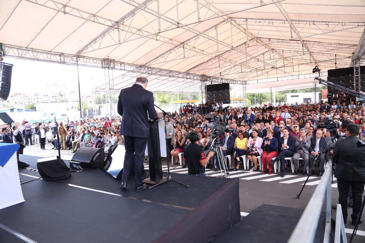 REspinosa_G's tweet photo. #OFICIALMENTE 
Inaugurado junto a @Lenin el Hospital del #IESSQuitoSur, el MÁS GRANDE de Quito y MÁS MODERNO del Ecuador🇪🇨. 
Siempre nos hemos preocupado por darles lo MEJOR a nuestros Afiliados-Jubilados-Campesinos y esta no es la excepción
🔵🔴🔵#QuitoSeLoMerece🔵🔴🔵 https://t.co/p1cnSh7Ltt