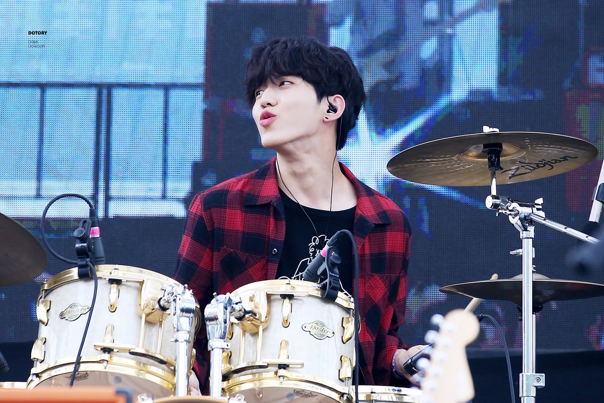 everglow_dw's tweet photo. 170924  #day6 #데이식스 #day6 #도운 https://t.co/TTEtPHBzzo