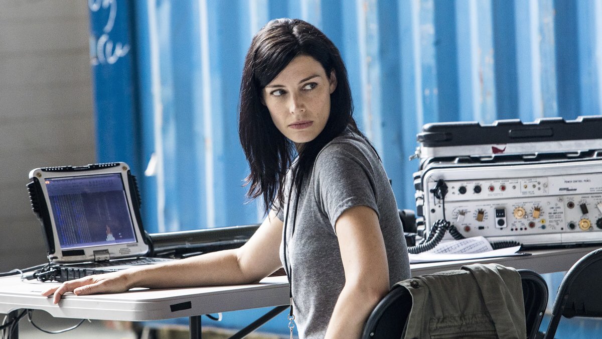 To wish a Happy Birthday to Jessica Paré!   