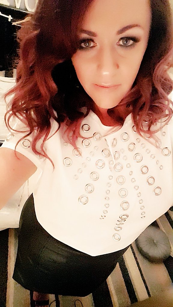 JoanneLee1979's tweet photo. Brilliant Night at LJC salons Christmas Party #fabgirls #salonlife https://t.co/ziWz3FTCBt