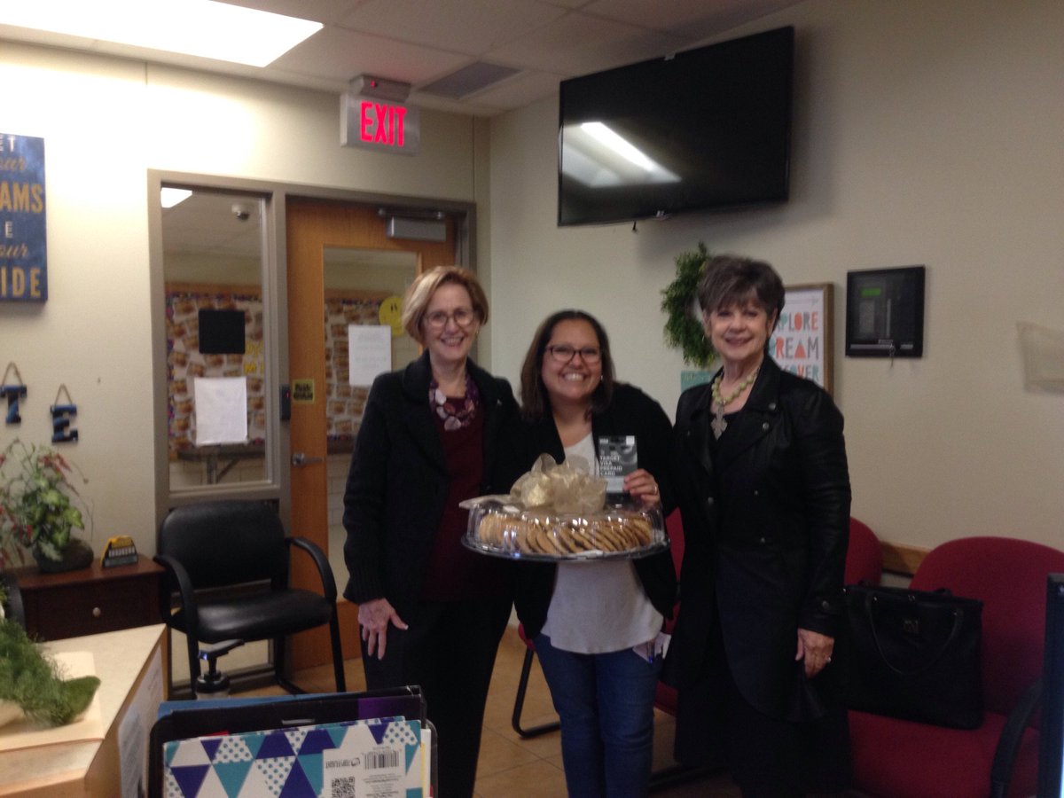 We are so thrilled our #MTEMustangs were honored by the #RISDEiE today as a top 5 Elementary giving campus! Our day just got sweeter! 🤗🤗 #RISDGreatness #CantStopRISD