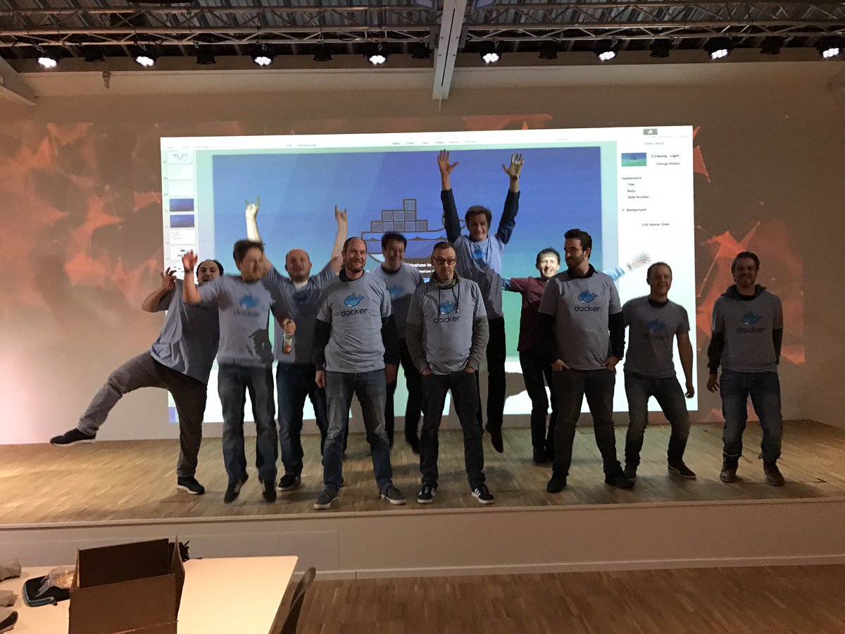 PRossbach's tweet image. Fun at @dockermeetupbochum with #dockeree @bee42solutions