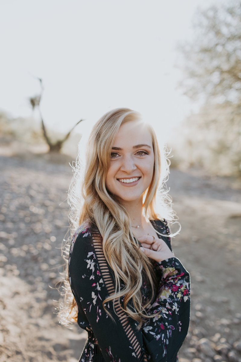 averyygfisher's tweet photo. dear senior year, 
please slow down 🎓 https://t.co/YVhu79uqvh