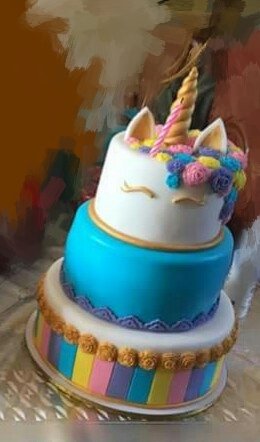 kcearmenta_kai's tweet photo. Unicorn 🌈🎠 themed cake
By Shiscakes #fondant #fondantcake #mj@2 https://t.co/qqBRLUKCk0