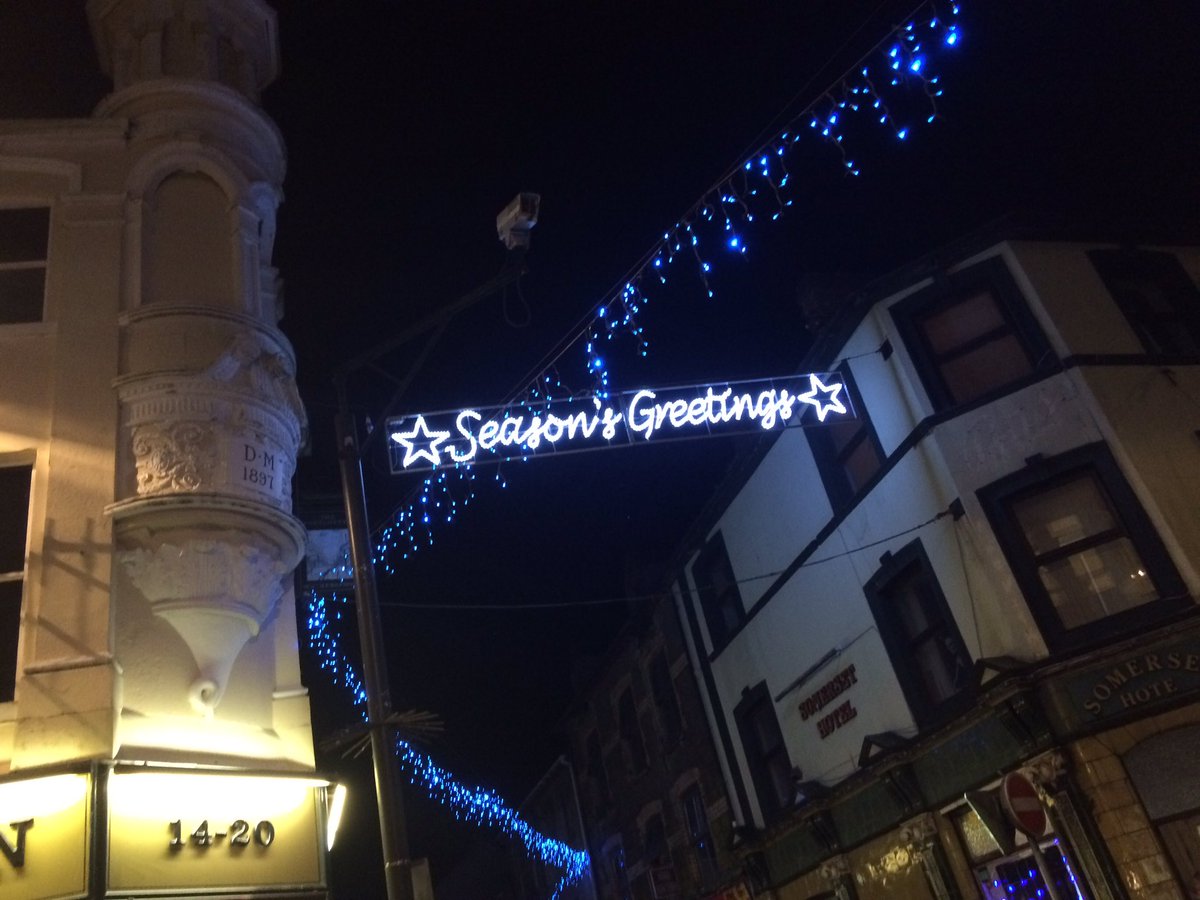 lauraBGEffect's tweet photo. #Abertillery #winterfest was a great night. Good to see so many #businesses #organisations getting involved inc #llanhillethminersinstitute @bgeffect @BlaenauGwentCBC https://t.co/0IRcCrl5jl