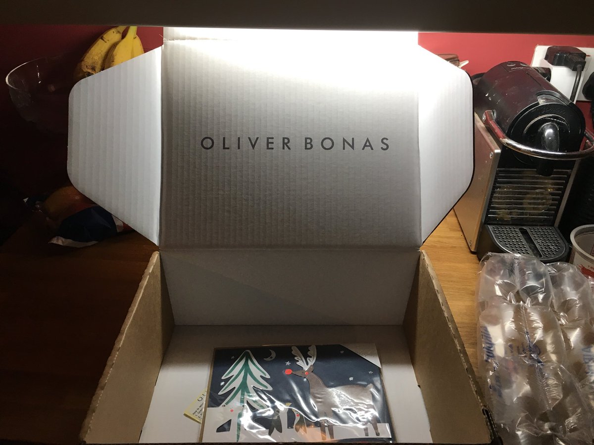 BalericBillett's tweet image. Totally shocked at the packaging for this 1 christmas card from @OliverBonas Completly wasteful and not eco friendly. #wasteful #packaging