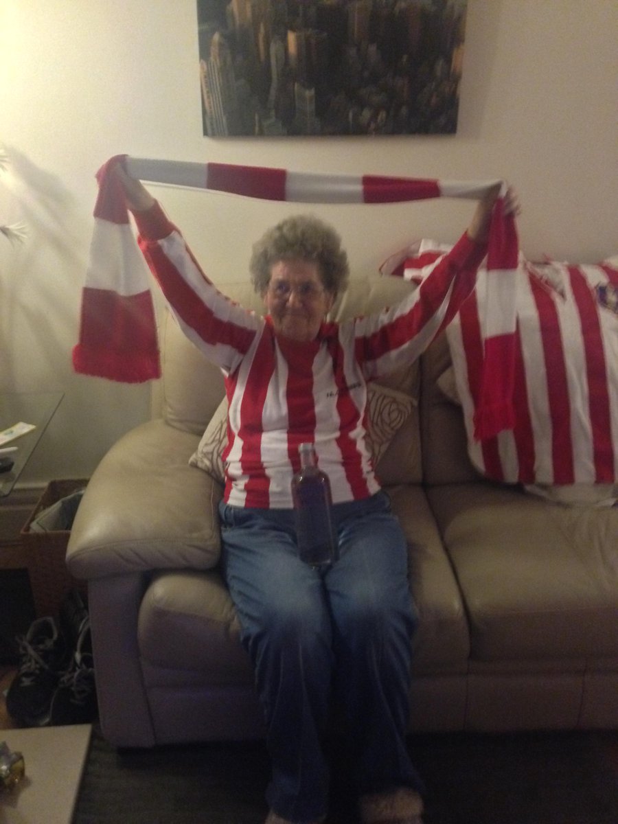 Go to the beach on a cold winters night, suck in the air, puff out your chest, this is Home.

Yes, there are more affluent places, more sights to see elsewhere; better...

glasshus.co.uk/sunderland-cit…

@Sunderland2021 <a href="/DCMS/">Department for Culture, Media and Sport</a> 

#CityofCulture2021 #Sunderland2021 #WeAreMakers #Mackums