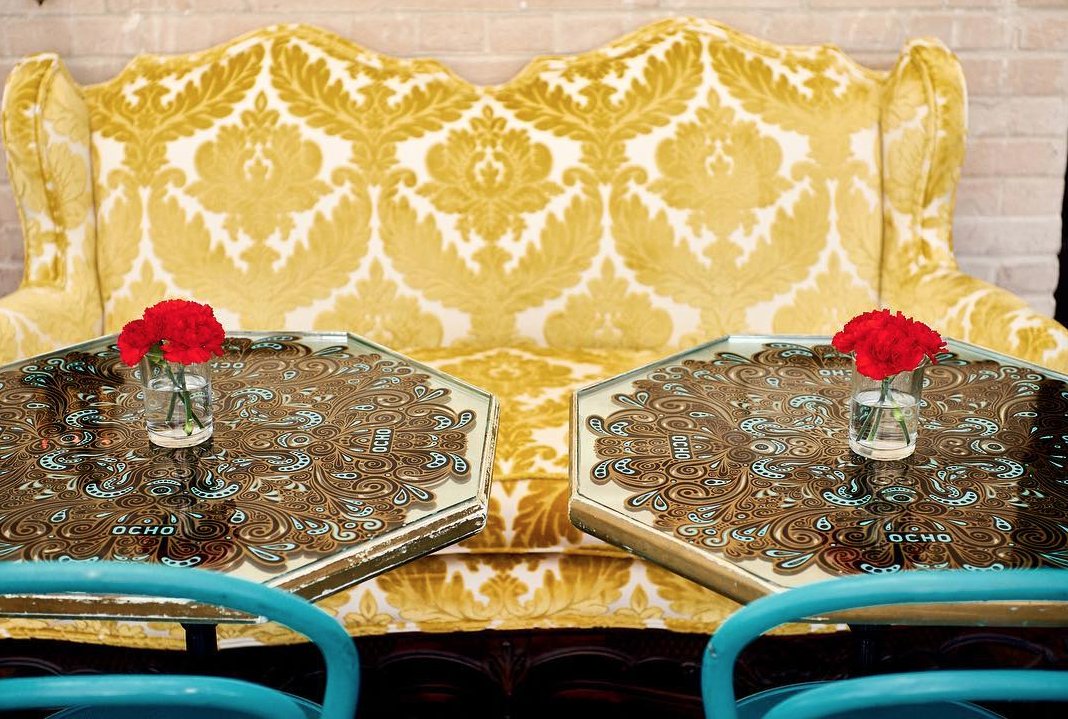 Your table is waiting. #ochoriverwalk #hotelhavana #sanantonio