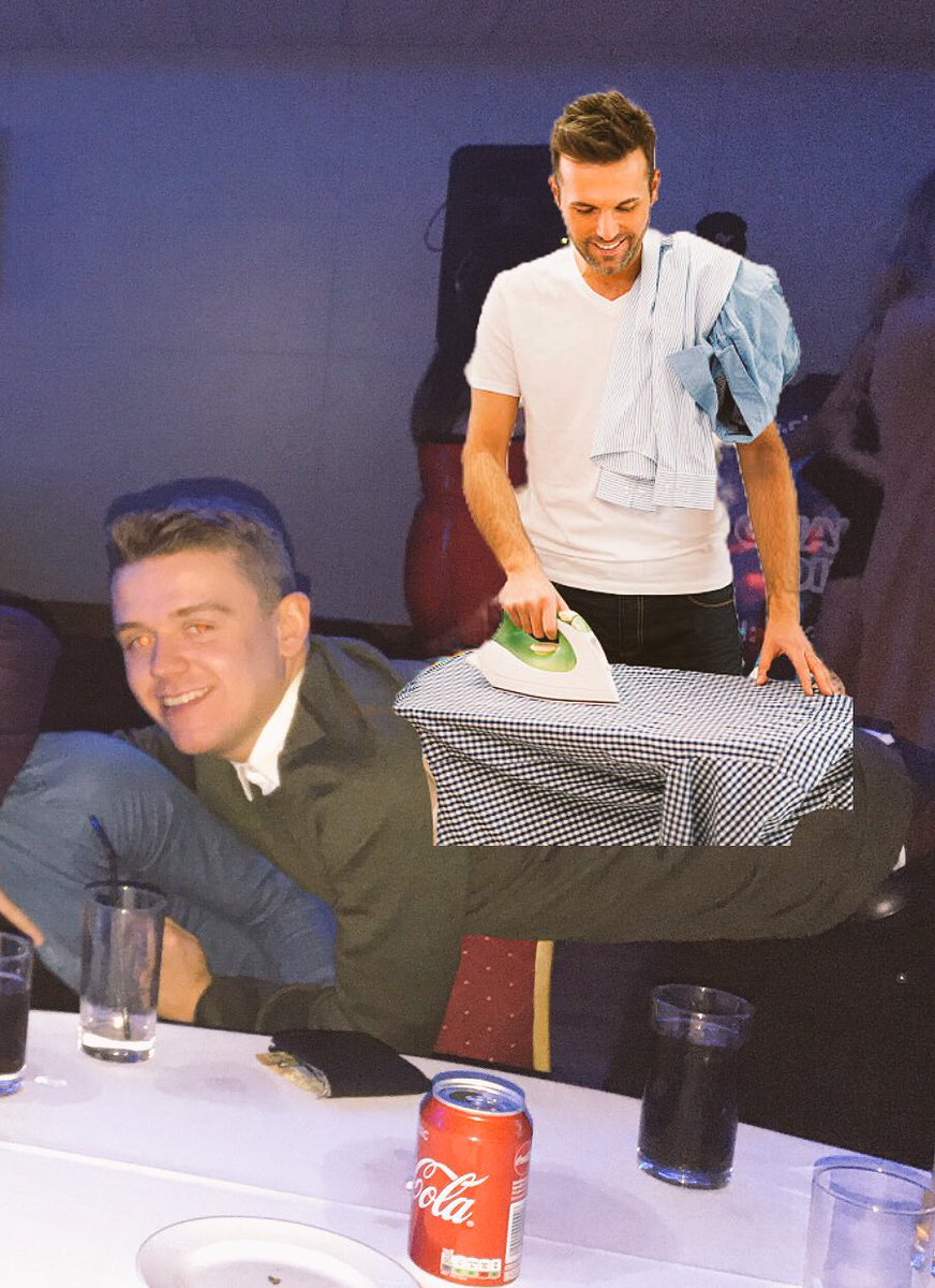 MrFox13's tweet photo. Just got sent this photo fae saturday hahaha wtf straight back jack man https://t.co/OsuEXm4HPy