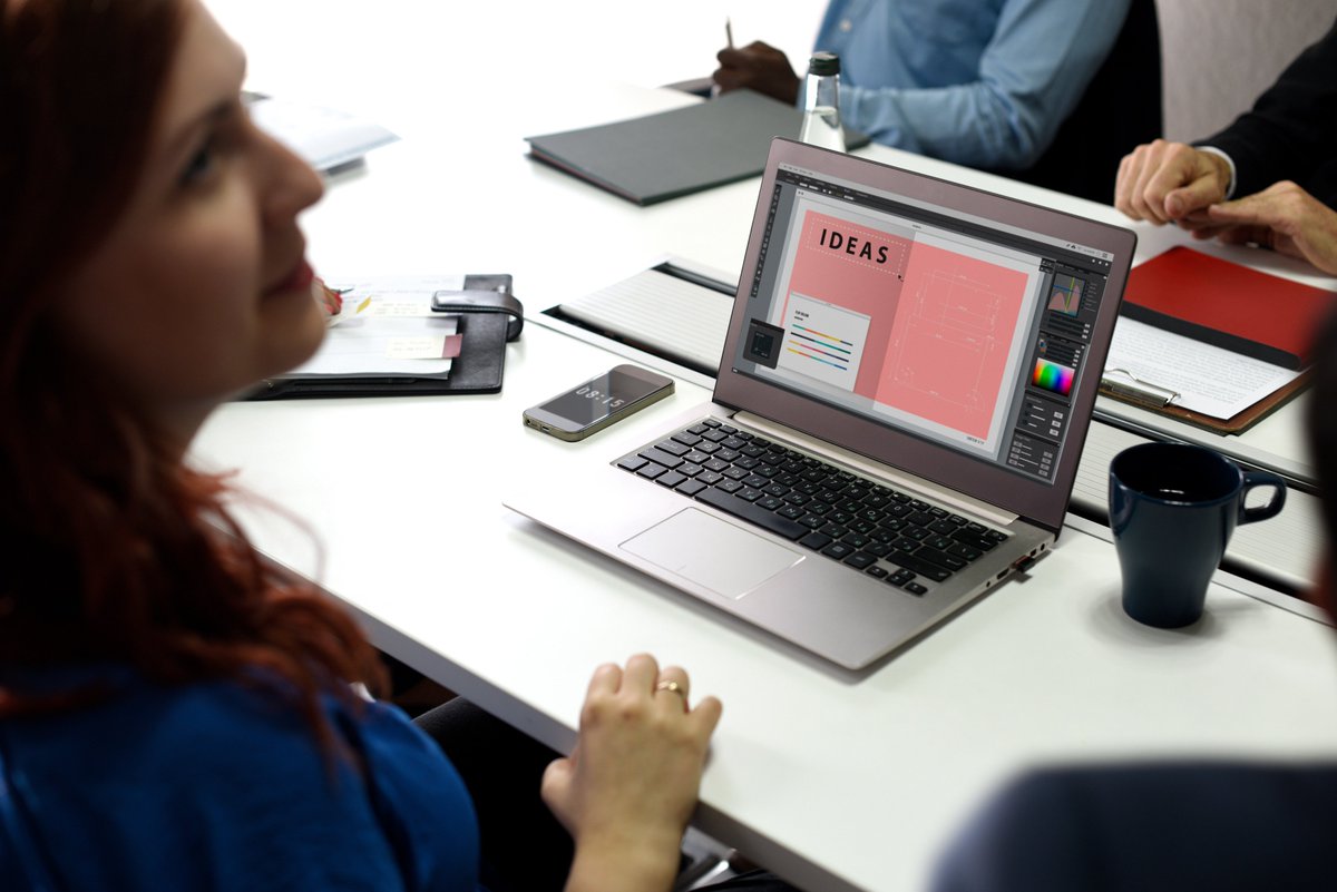 oneworkplace's tweet photo. In this podcast, @Steelcase shares how the right workplace can strengthen leadership skills: https://t.co/D7MQh8iWrj
#workplace #leadership #podcast #steelcase #oneworkplace https://t.co/BogvHlYBRN