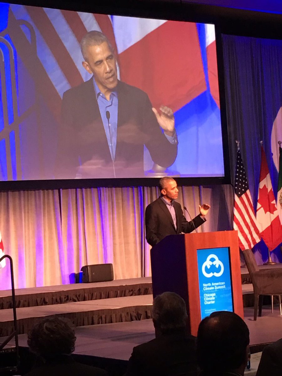 EUintheUS's tweet image. Thank you @BarackObama for your remarks at #ChicagoCharter summit and encouragement of cities’ efforts in #climateaction. #Climatechange is indeed a problem that we can solve for the next generation in both the EU and US. #cities4climate #ActOnClimate