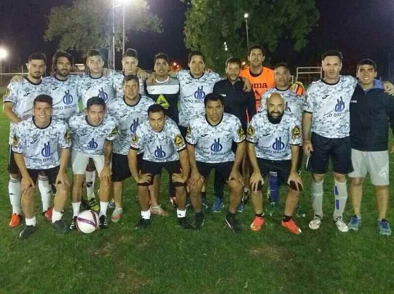 zeronovefutbol's tweet image. Hay equipo! #cefzeronove #amistoso #trainingcode #futbol