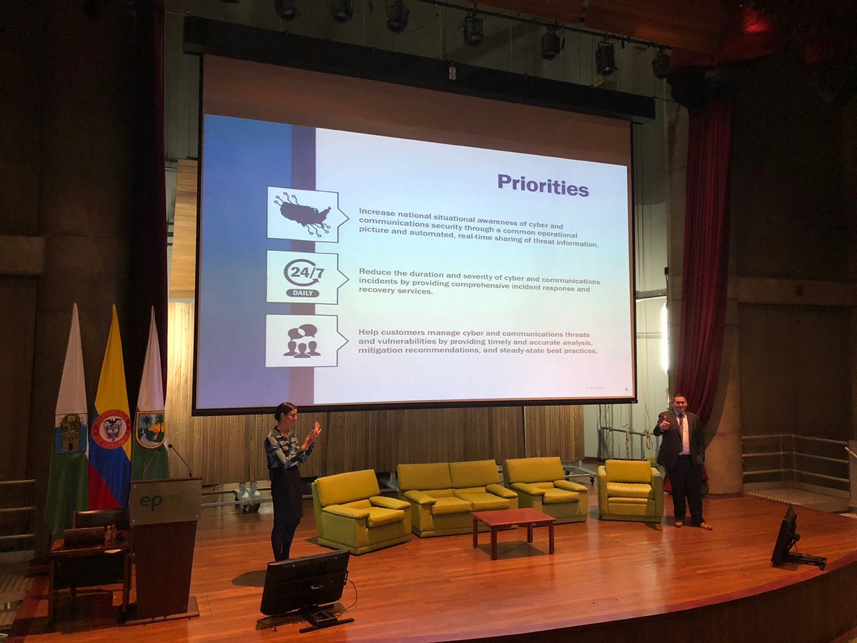 OEA_Cyber's tweet photo. @bryanjcarr @archersec @OASGonzalo @cracksub @OEA_CICTE @mindefensa @FuerzasMilCol Mark Bristow @kodefupanda y Laura Raba exponen sobre el "National Cybersecurity and Communications Integration Center @NCCICgov y su rol protegiendo las infraestructuras críticas" en el Taller Subregional sobre Ciberseguridad en 🇨🇴 #OEACIP #OEAICS https://t.co/Ypluekjq2J