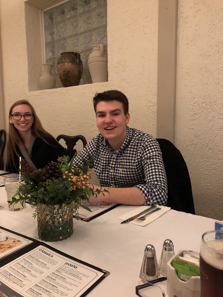 Lindenmackey's tweet photo. Joeys birthday dinner ! Happy birthday https://t.co/AuVnYAUiob