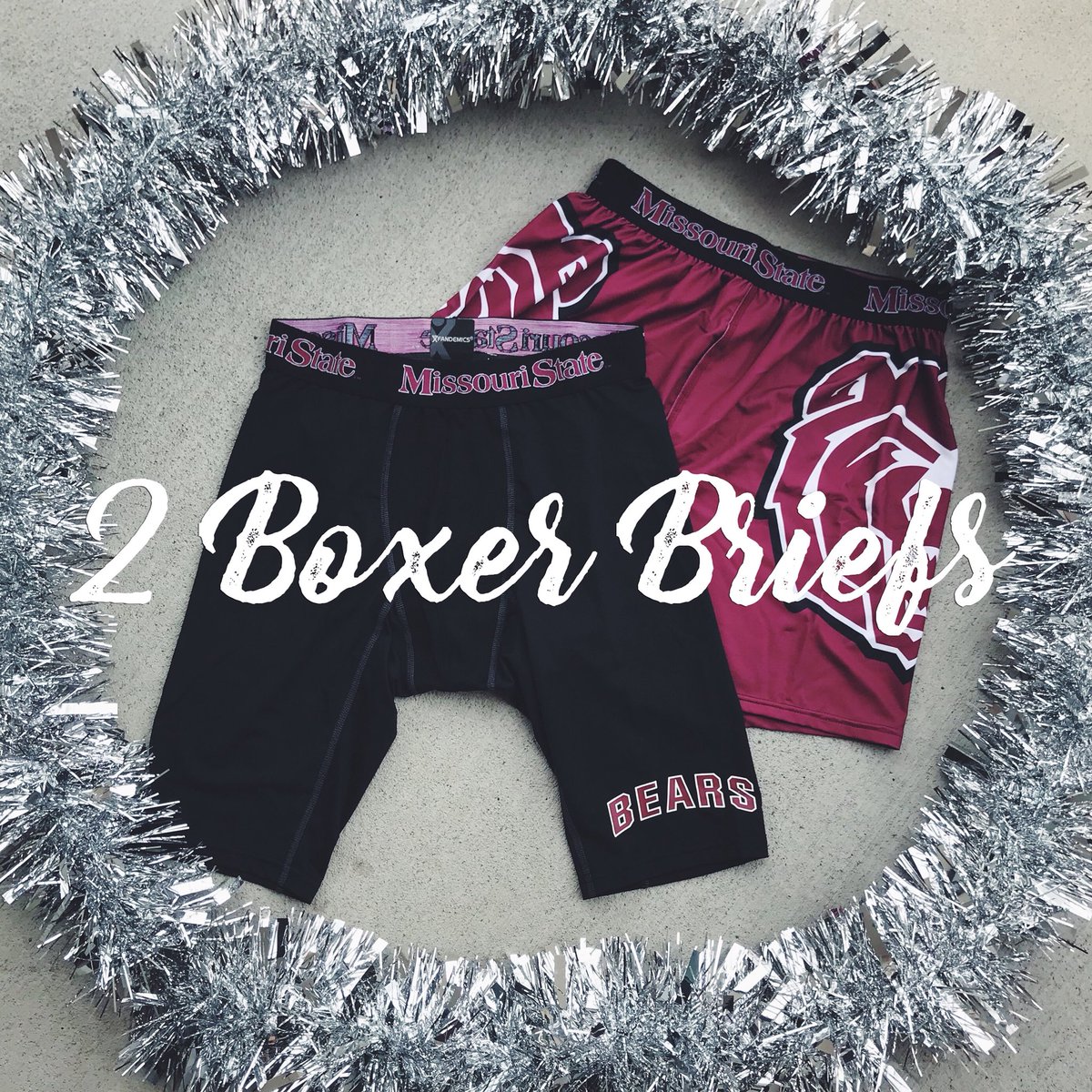 MoStateBkstore's tweet image. On the 2nd day of gift giving the Bookstore gave to me, 2 Boxer Briefs.. and a MacBook to help me study! 🎁❄️  #MoStateBookstore #12daysofgifts #HolidayTime #GoBears