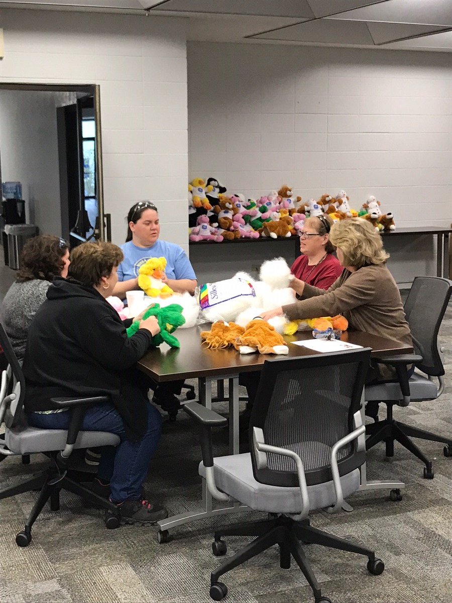 GE Hendersonville (NC_GEVolunteers) Twitter