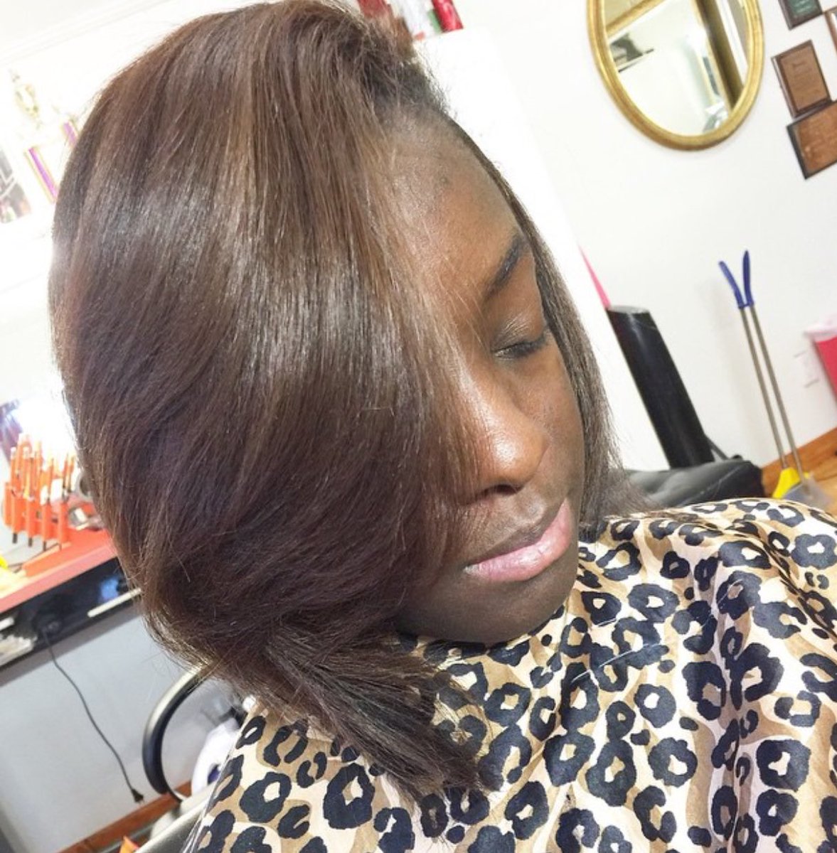 LeahRenee_'s tweet image. I’m a Louisiana hairstylist. Licensed for 4 years 👌🏾 RT to help me build my clientele. My next client may be on your timeline ❤️